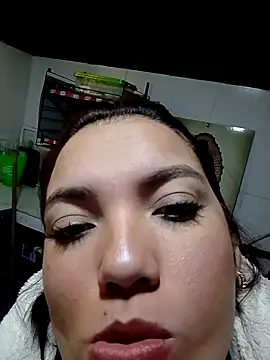 Snapshot of rose_0480 chatting on 15, 3, 2026 rose 0480 online show from 15, 3, 2026