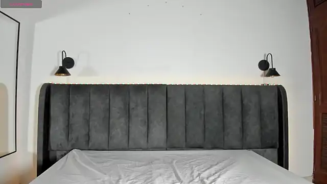 Rougequartz online show from 11, 3, 2026