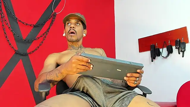 raven  crow online show from 20, 3, 2026