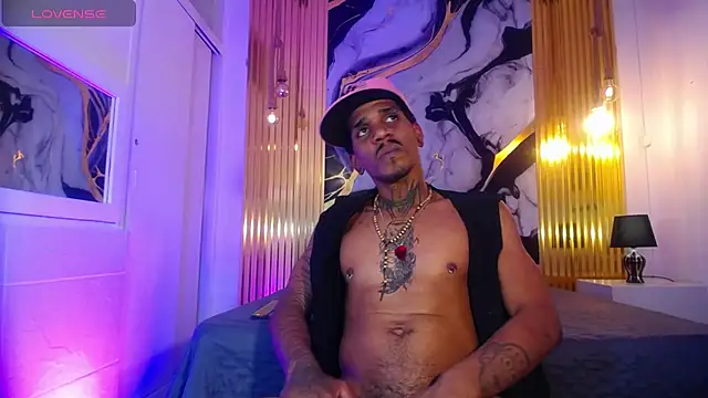 raven  crow online show from 11, 4, 2026