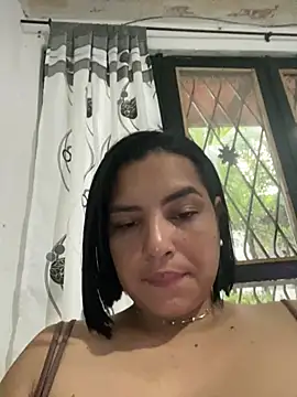 Kira33  online show from 16, 4, 2026