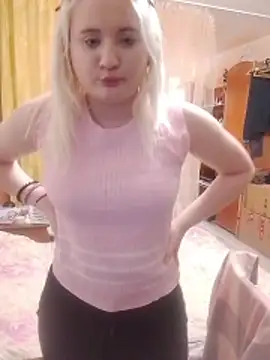 Snapshot of LizaMiller chatting on 11, 3, 2026 LizaMiller online show from 11, 3, 2026