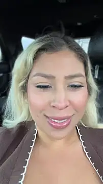 mxmxee online show from 15, 4, 2026