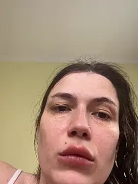 Cutee Erika online show from 23, 4, 2026