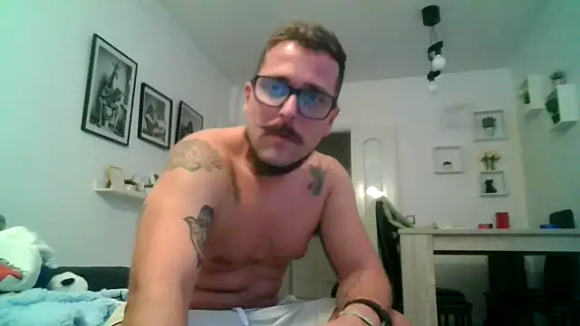 yanick931 online show from 10, 4, 2026