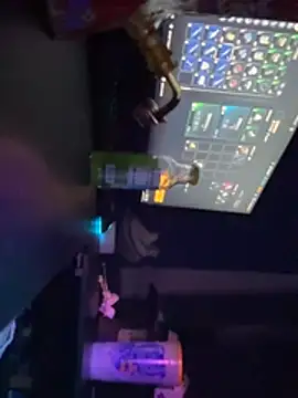 urfavgamergurl online show from 14, 3, 2026