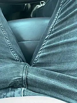 Lover0017 online show from 12, 3, 2026