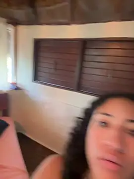 LatinaLoka online show from 11, 4, 2026