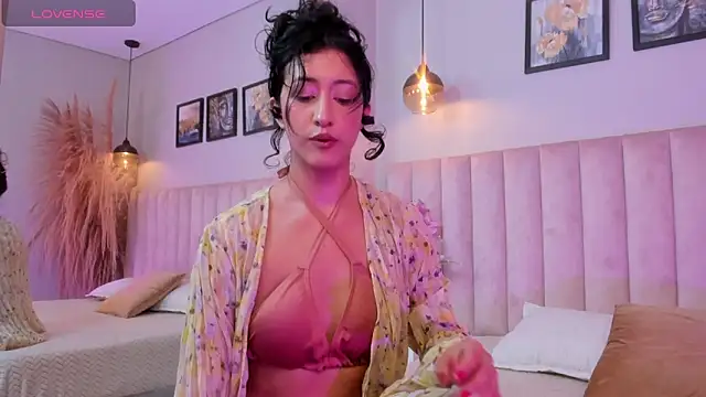 karoline lux online show from 13, 3, 2026