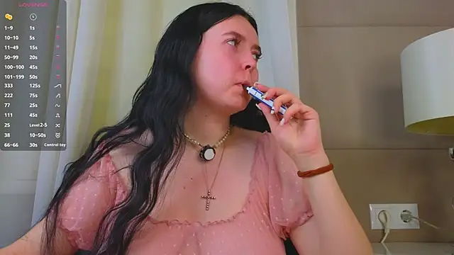 Boobinary online show from 10, 7, 2026