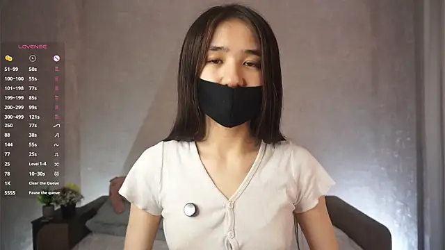 CherrylLlams online show from 12, 4, 2026