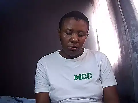 LustyMilfXO online show from 12, 3, 2026