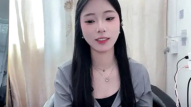 yiyibaby2026 online show from 25, 3, 2026