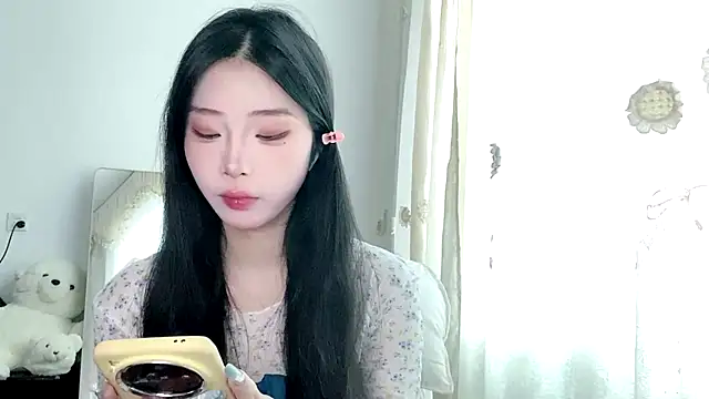 yiyibaby2026 online show from 29, 4, 2026