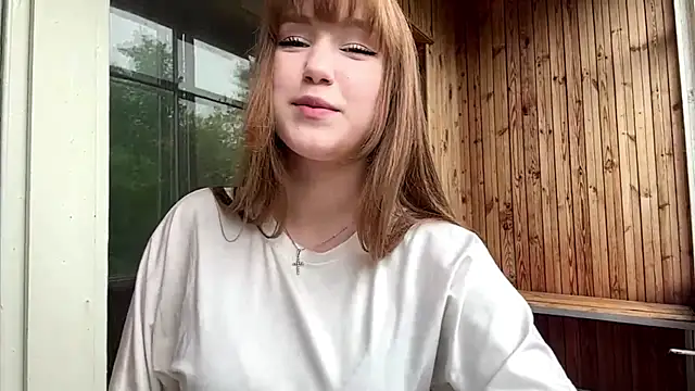 Snapshot of AnnaWasp chatting on 9, 5, 2026 AnnaWasp online show from 9, 5, 2026