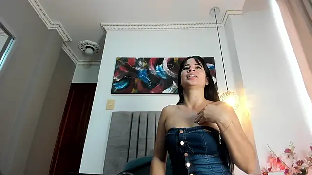 SabrinaWarren  online show from 31, 5, 2026
