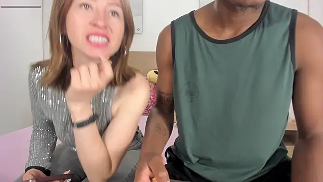 Ebony N Blonde online show from 7, 4, 2026