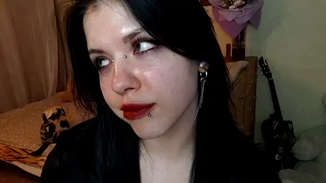 MiaTemptress online show from 19, 4, 2026