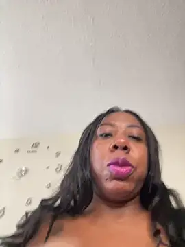 KendalCherN online show from 10, 4, 2026