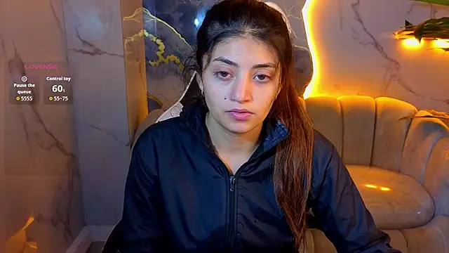 Lia queen tx online show from 31, 7, 2026