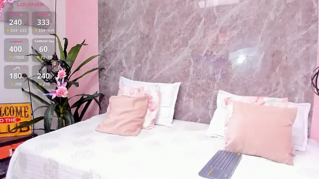 Megan Stein online show from 10, 4, 2026