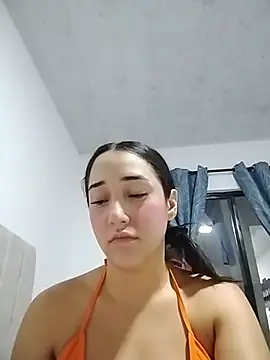 isabellaHill2 online show from 22, 4, 2026