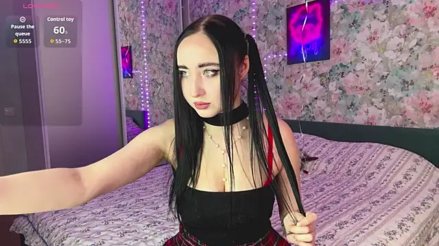 LizzyMooore online show from 22, 4, 2026