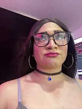 Snapshot of naughty_trans_dolls chatting on 13, 3, 2026 naughty trans dolls online show from 13, 3, 2026