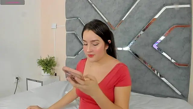 DanielaCruz-1 online show from 21, 4, 2026