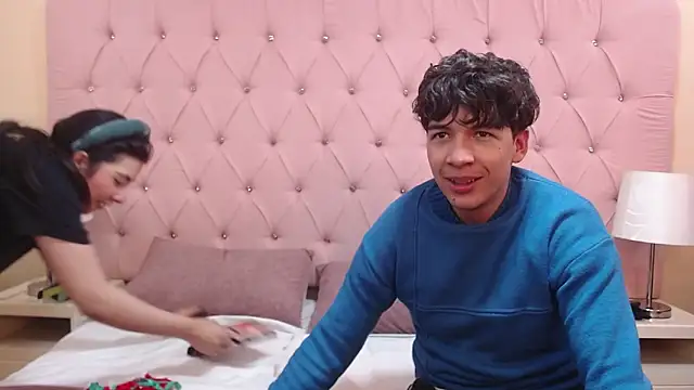 Desire Ecstasy2 online show from 31, 3, 2026