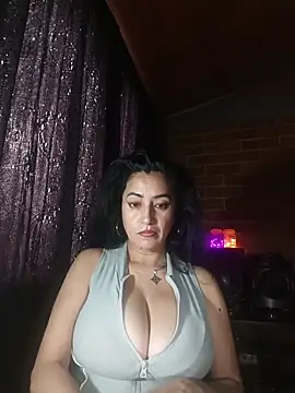 Snapshot of Alexandrina chatting on 20, 11, 2025 Alexandrina online show from 20, 11, 2025