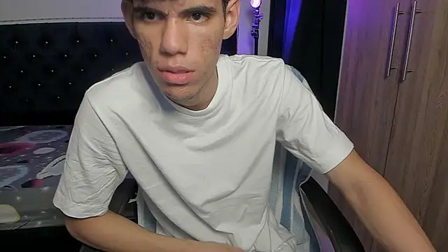 Josy 11 online show from 28, 4, 2026