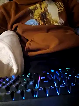 dufatcock online show from 18, 4, 2026