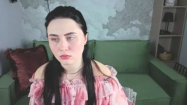 NoraLumi online show from 8, 4, 2026