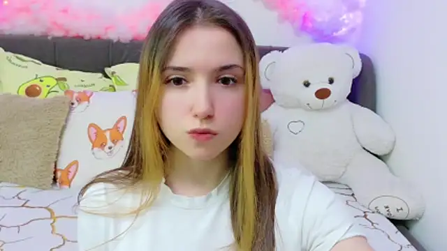 LeenMoonie online show from 31, 3, 2026