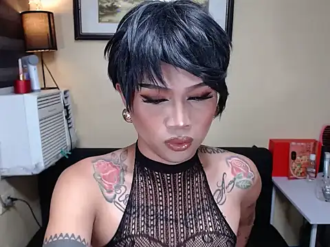 DazzlingroseHorsecock online show from 12, 6, 2026
