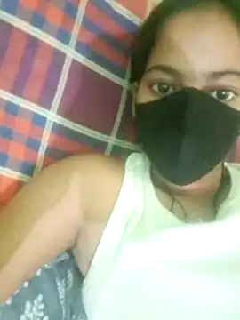 nidhiyadav00 online show from 19, 4, 2026