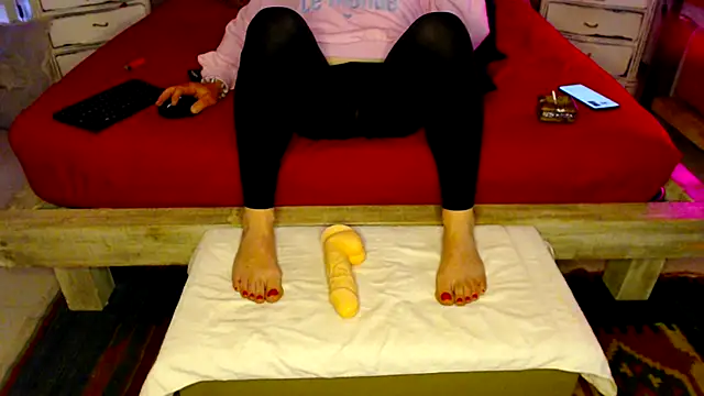 feetandcock85 online show from 26, 4, 2026