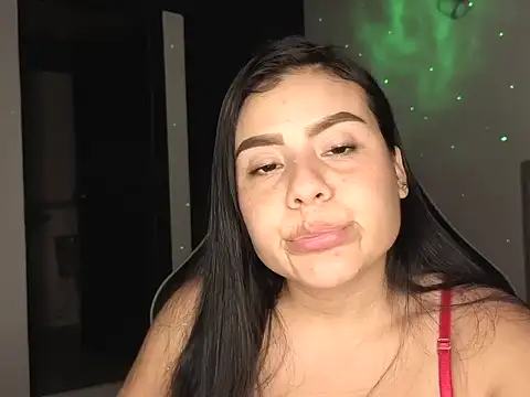 Wendyfzyog3 online show from 7, 4, 2026