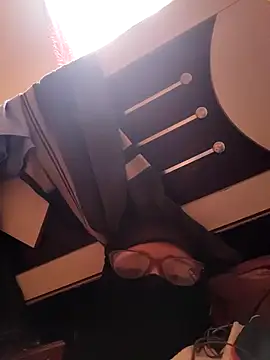 Snapshot of Noughty_Muse chatting on 8, 4, 2026 Noughty Muse online show from 8, 4, 2026