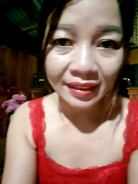 Yiyi102300 online show from 3, 5, 2026