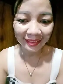 Yiyi102300 online show from 14, 6, 2026
