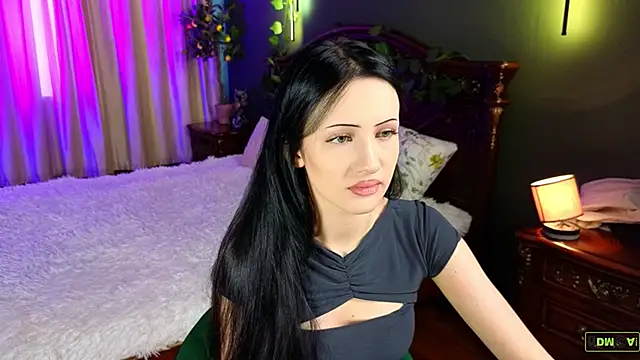 Tori Blaze online show from 20, 4, 2026