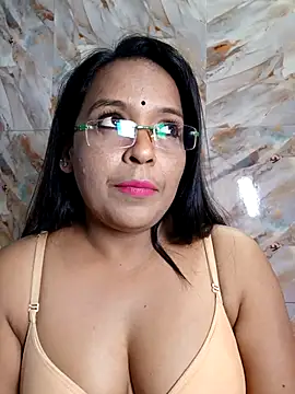 hornyrosy321 online show from 16, 4, 2026