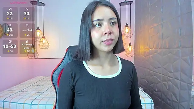 Snapshot of Magic_oliviah chatting on 3, 6, 2026 Magic oliviah online show from 3, 6, 2026