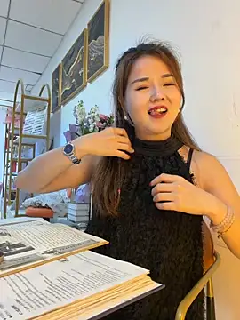 Xiaoxiao-y online show from 5, 4, 2026