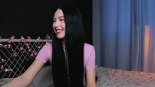 Snapshot of lizaa_breeze chatting on 8, 6, 2026 lizaa breeze online show from 8, 6, 2026