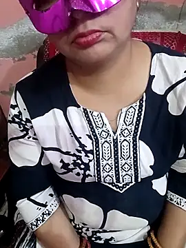 Gujju bhabhi69 online show from 15, 4, 2026