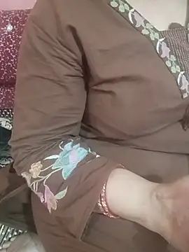 Gujju bhabhi69 online show from 8, 6, 2026