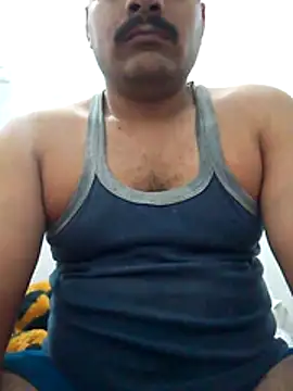 Decentlover67 online show from 12, 4, 2026